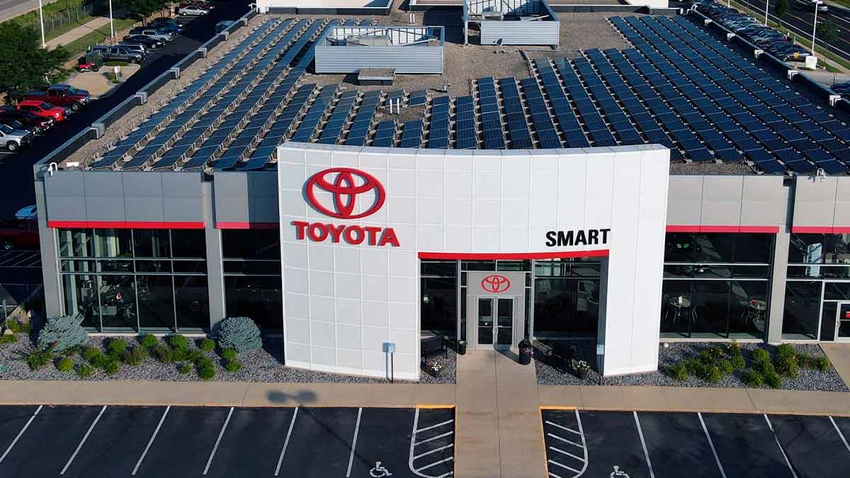 Toyota and Lexus vehicles recalled engine defects