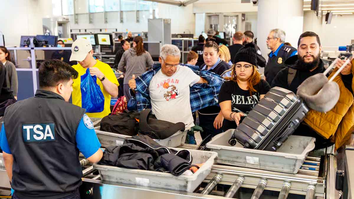 TSA advisory travel Thanksgiving