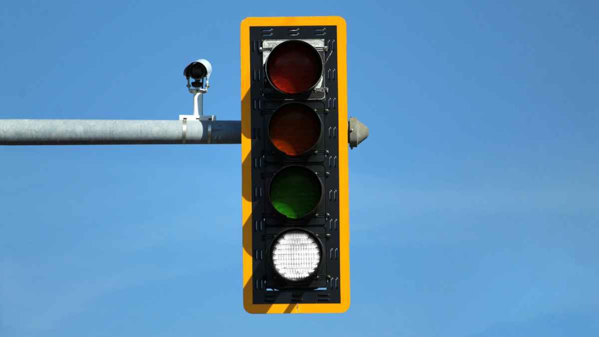 A traffic light with four lights? The change that will surprise drivers