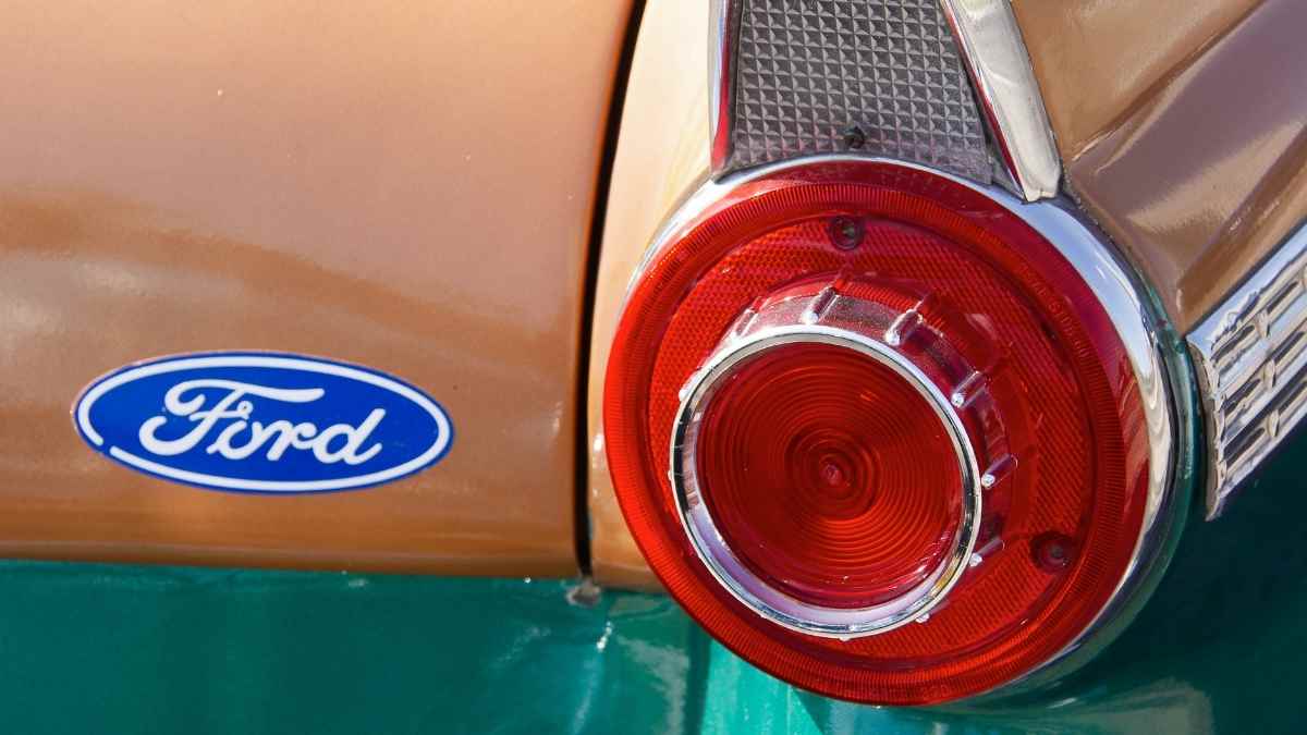 Close-up of a Ford vehicle taillight with the Ford logo. Related to the recall of 272,817 vehicles due to a battery fault in the US