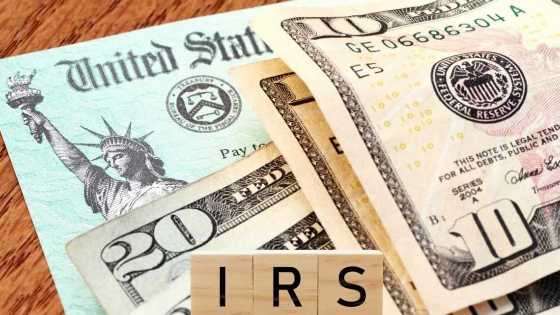 IRS to send unclaimed $1,400 stimulus checks to over 1M taxpayers starting January, aiding those missing 2021 Recovery Refund Credit.