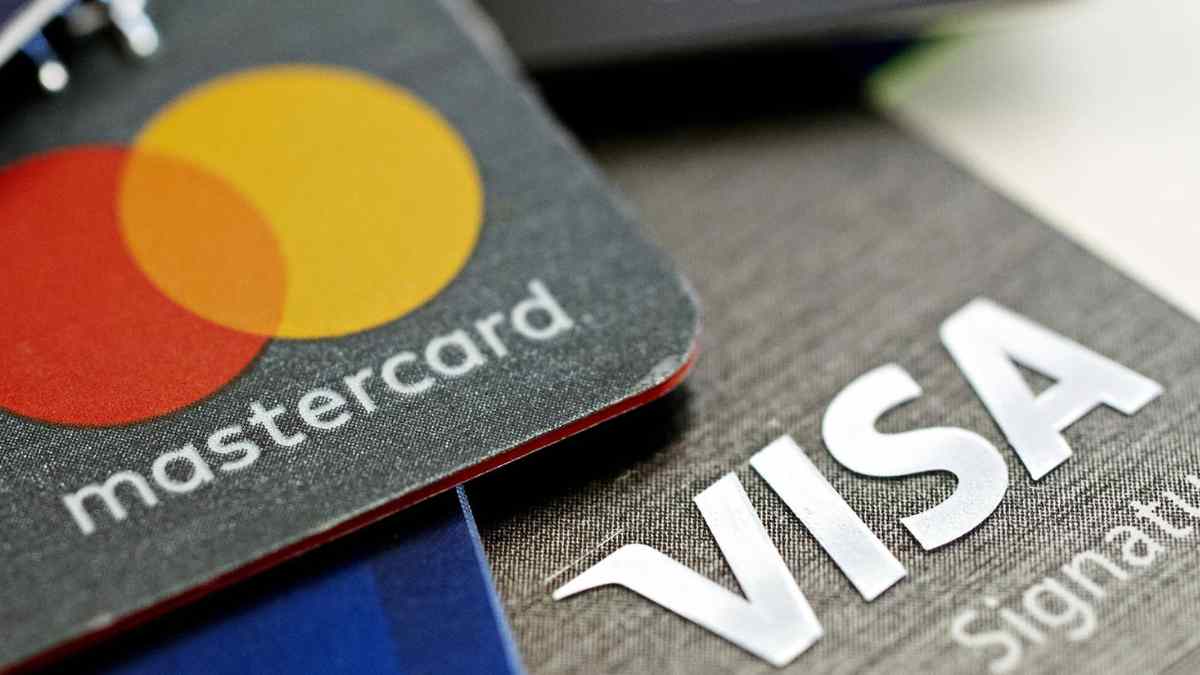 Visa and Mastercard users will get their money back after undue charges: how to claim a refund