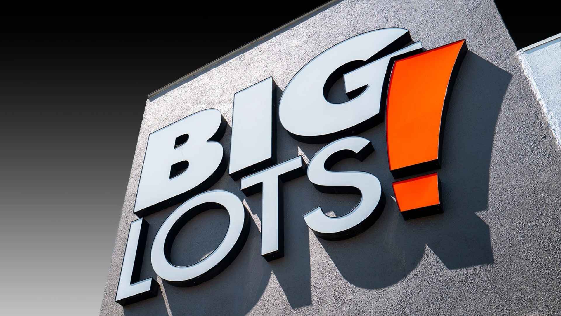Big Lots storefront sign with orange exclamation mark, highlighting the retailer’s second-wave reopenings scheduled for May 1 and May 15