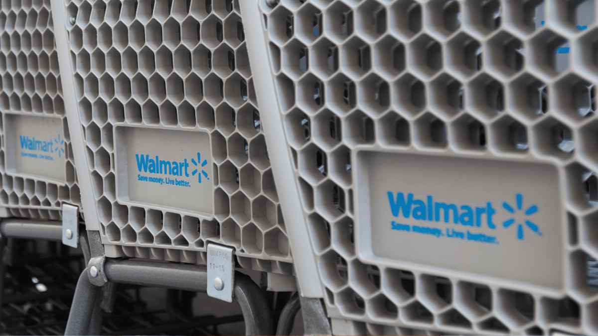Walmart shopping carts stacked outside a store amid the nationwide wave of Walmart closures planned through 2025 in the United States