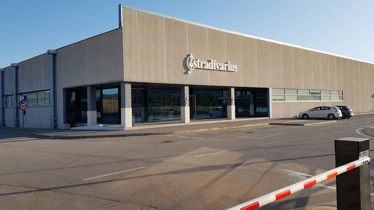 centro logístico de Stradivarius en Sallent
