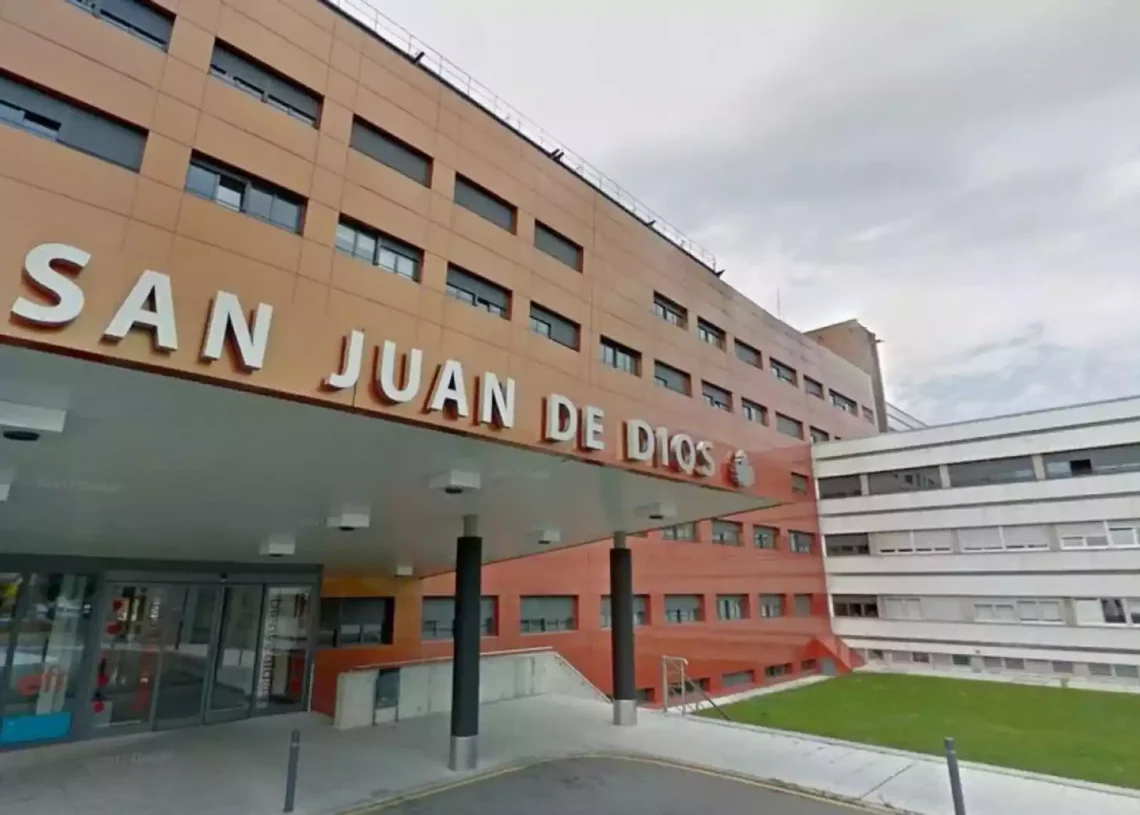 Trabajar limpieza Hospital San Juan de Dios León