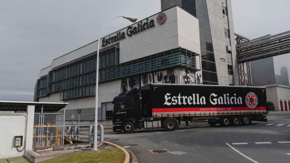 Arteixo A Coruña trabajar fabrica Estrella Galicia