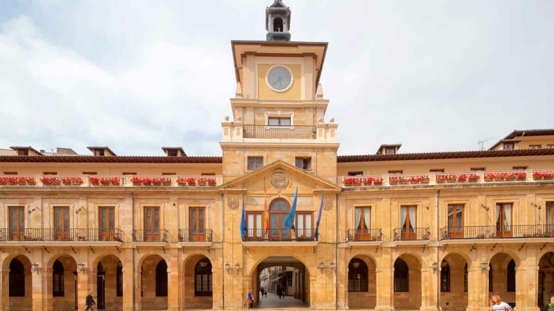 El Ayuntamiento de Oviedo convoca 14 plazas de conductor.