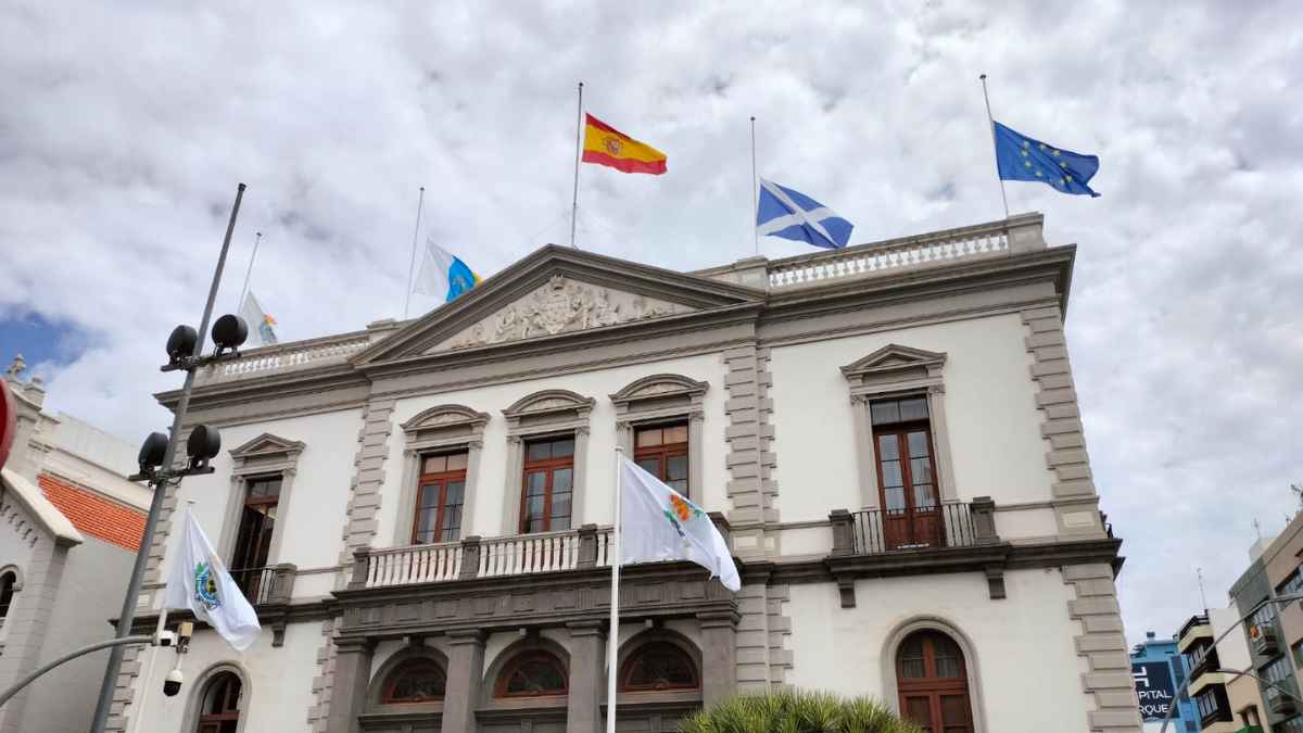 Convocadas plazas trabajador educador social ayuntamiento Santa Cruz Tenerife