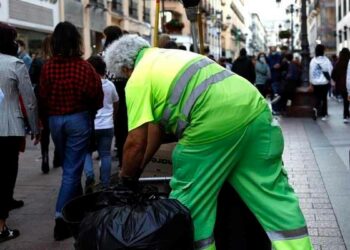 Oferta de empleo de FCC para la limpieza viaria.