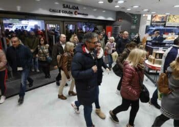 MediaMarkt El Corte Inglés Fnac trabajar Black Friday Navidad