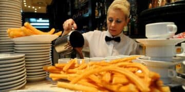 Necesitan camareros trabajar hoteles restaurantes bares cafeterías