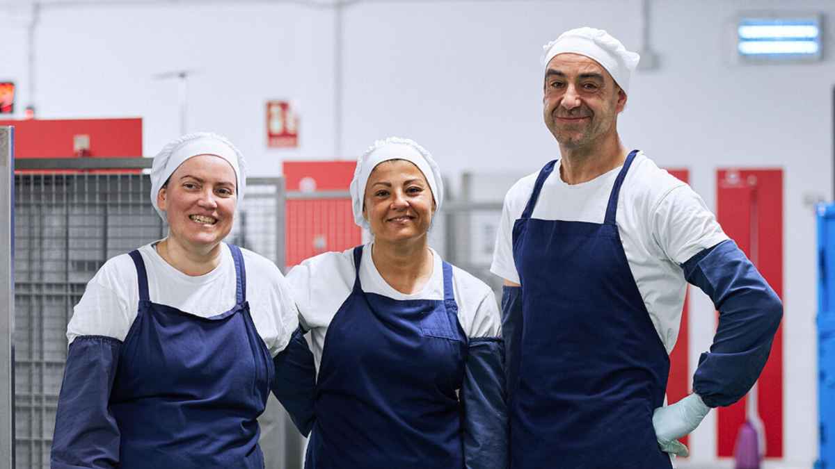 Nuevos trabajadores cubrir vacantes Importaco empresa frutos secos Mercadona