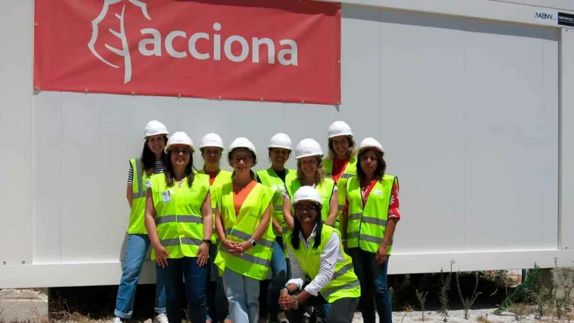 Acciona busca personas sin estudios quieran trabajar lunes a viernes