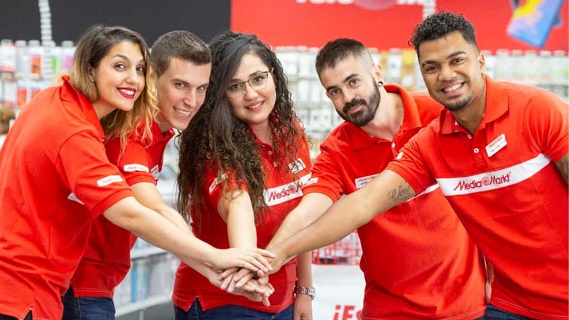 MediaMarkt lanza 163 ofertas de empleo para trabajar en sus tiendas.