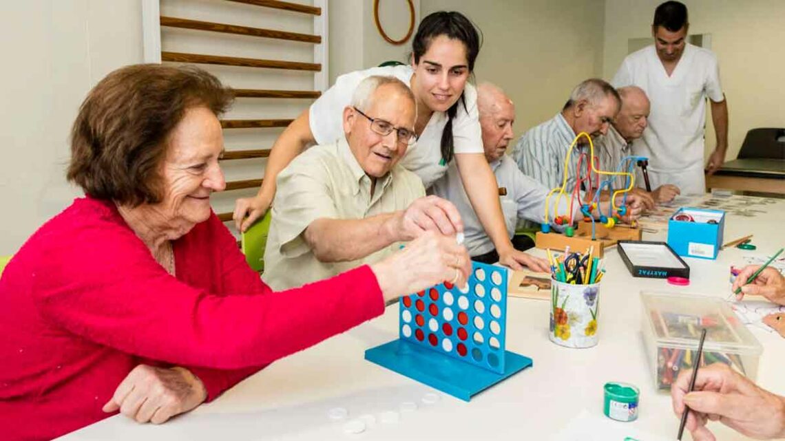 Necesitan personas quieran trabajar residencias mayores cocineros personal limpieza enfermeros gerocultores