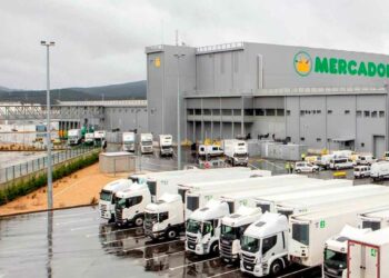 Mercadona lanza una oferta de empleo para trabajar en su centro logístico de Vitoria, Ávala.