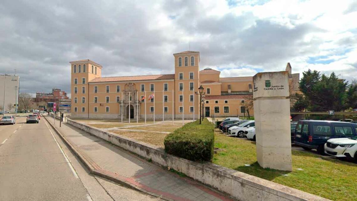 Consejería educación Castilla-León convoca 619 plazas para profesores secundaria fp idiomas