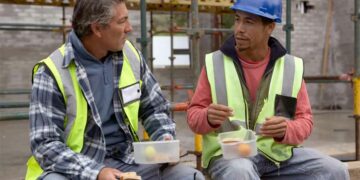 cuanto tiempo descanso tengo derecho durante jornada laboral esto dice estatuto trabajadores