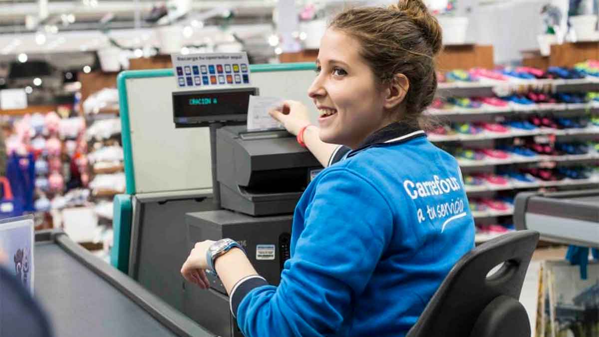 Necesitan 59 personas sin experiencia para trabajar todas secciones supermercados Carrefour