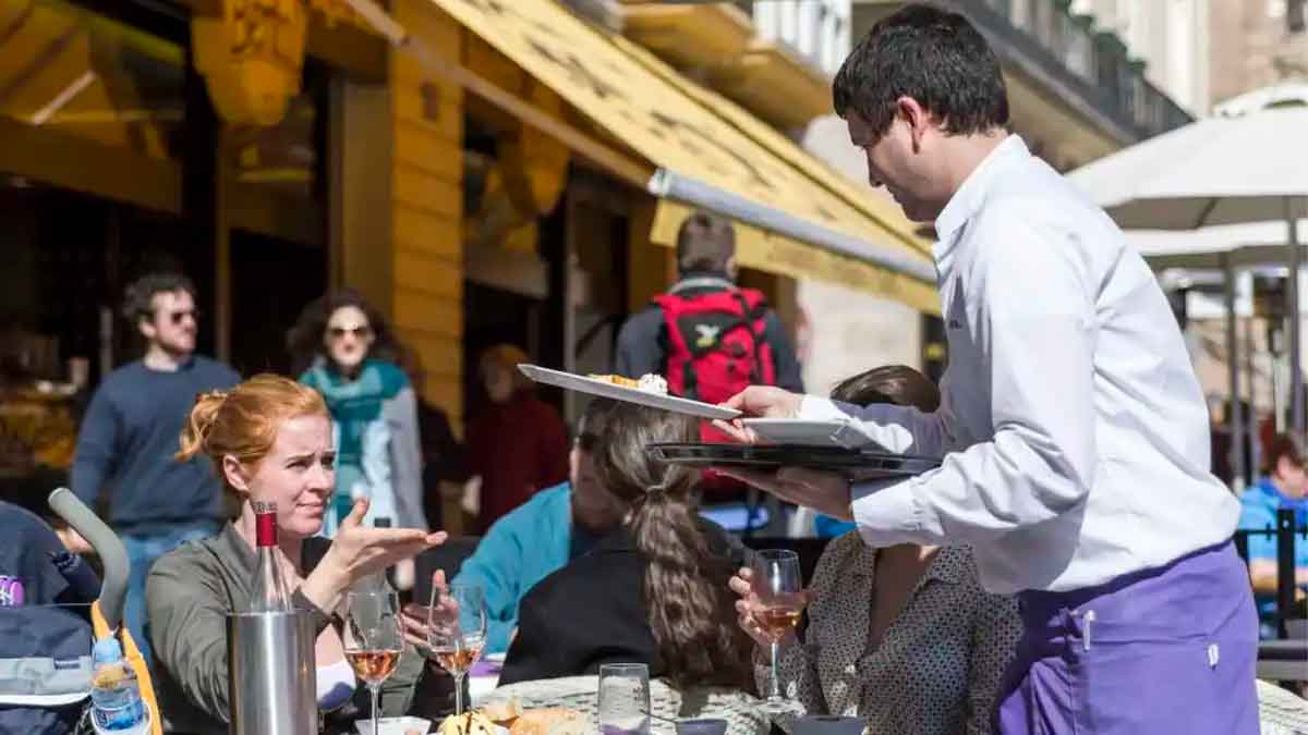 Descanso laboral según el Estatuto de los Trabajadores.