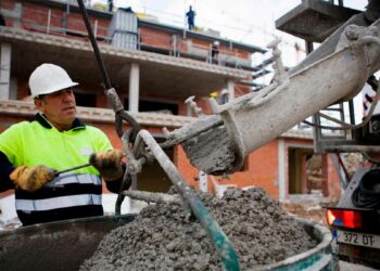 Sector construcción necesita personal 597 puestos trabajo disponibles obras reformas toda España