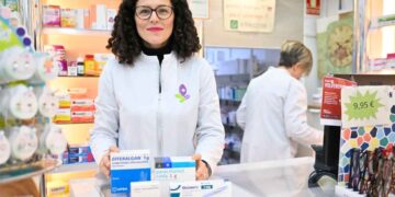 cuanto gana farmaceutico espana