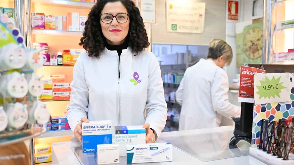 cuanto gana farmaceutico espana