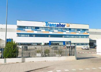 Transaher lanza una oferta de empleo para trabajar en su centro logístico de San Fernando de Henares, Madrid.