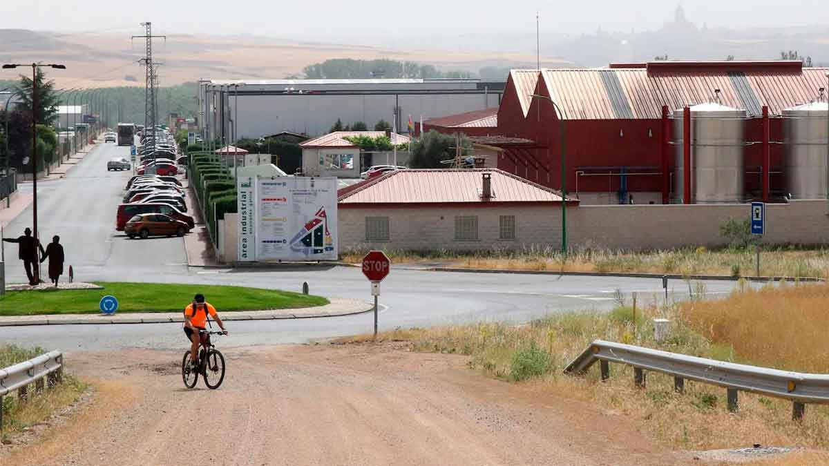 Necesitan personas Valverde majano Segovia trabajar fábrica