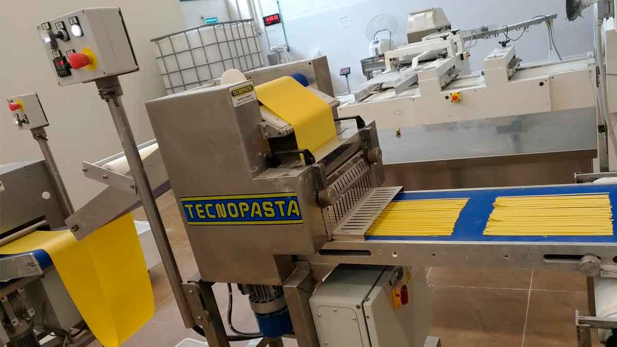 La Tagliatella publica una oferta de empleo para trabajar en su fábrica.