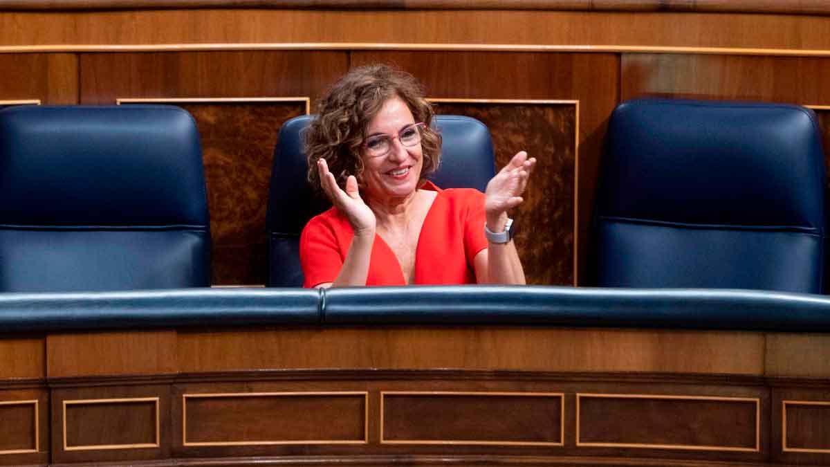 Ayuda de 1.200 euros de Hacienda.