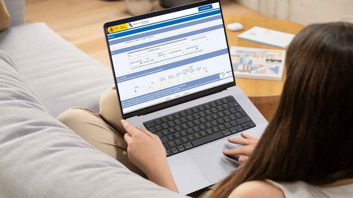 hacienda hace oficial puedes desgravar hasta 600 euros renta este ano teletrabajas