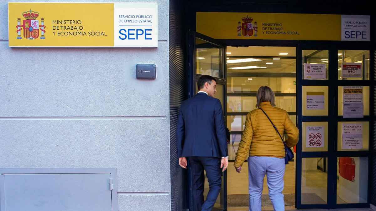 nueva ayuda sepe para mujeres mayores 45 anos requisitos como solicitarla