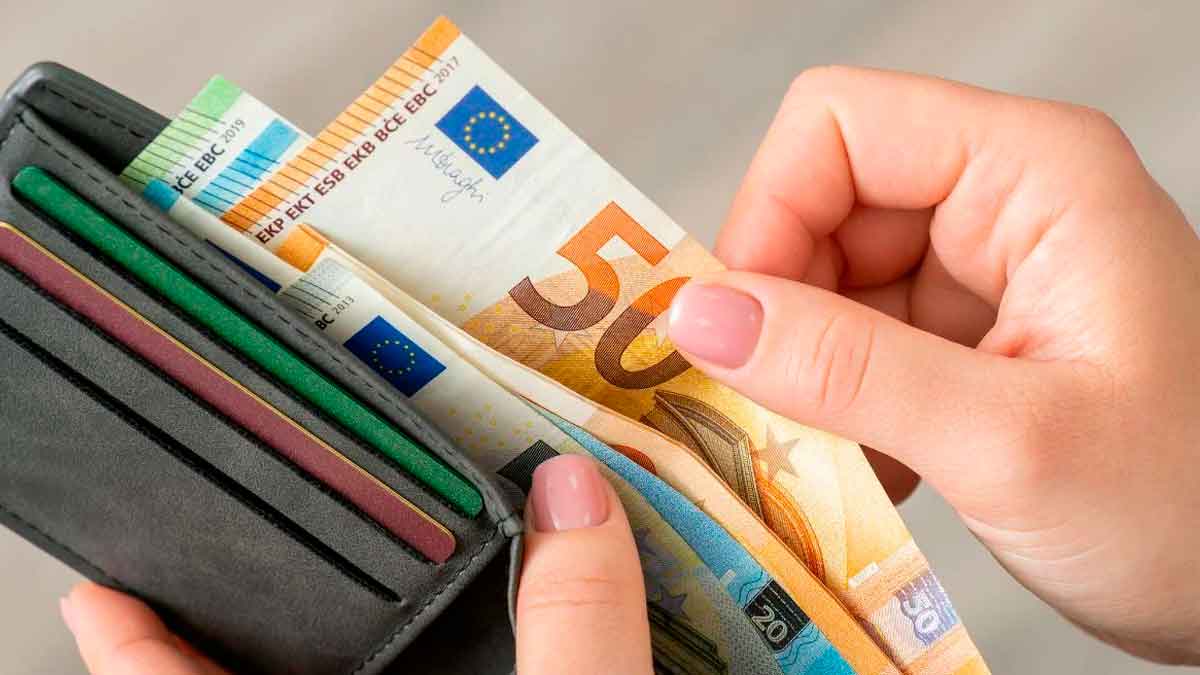Ayuda del SEPE para personas que han trabajado menos de un año.