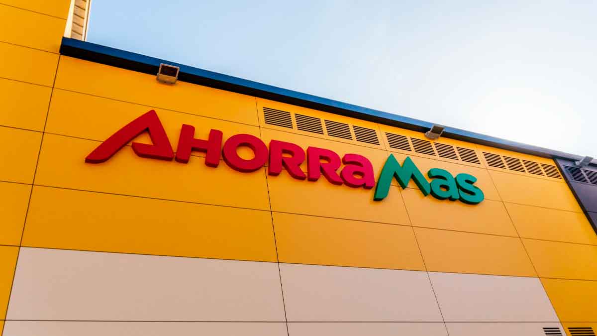 Supermercados Ahorramas necesita cajeros reponedores personal limpieza