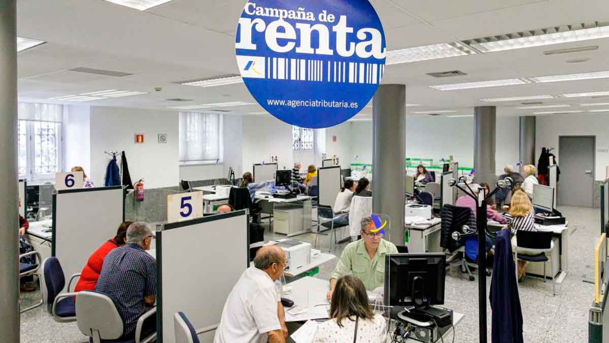 Subsidio para mayores de 52 años y la declaración de la Renta.