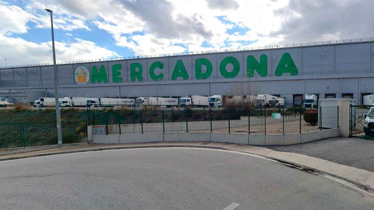 Mercadona lanza una oferta de empleo para trabajar en la fábrica de pan.