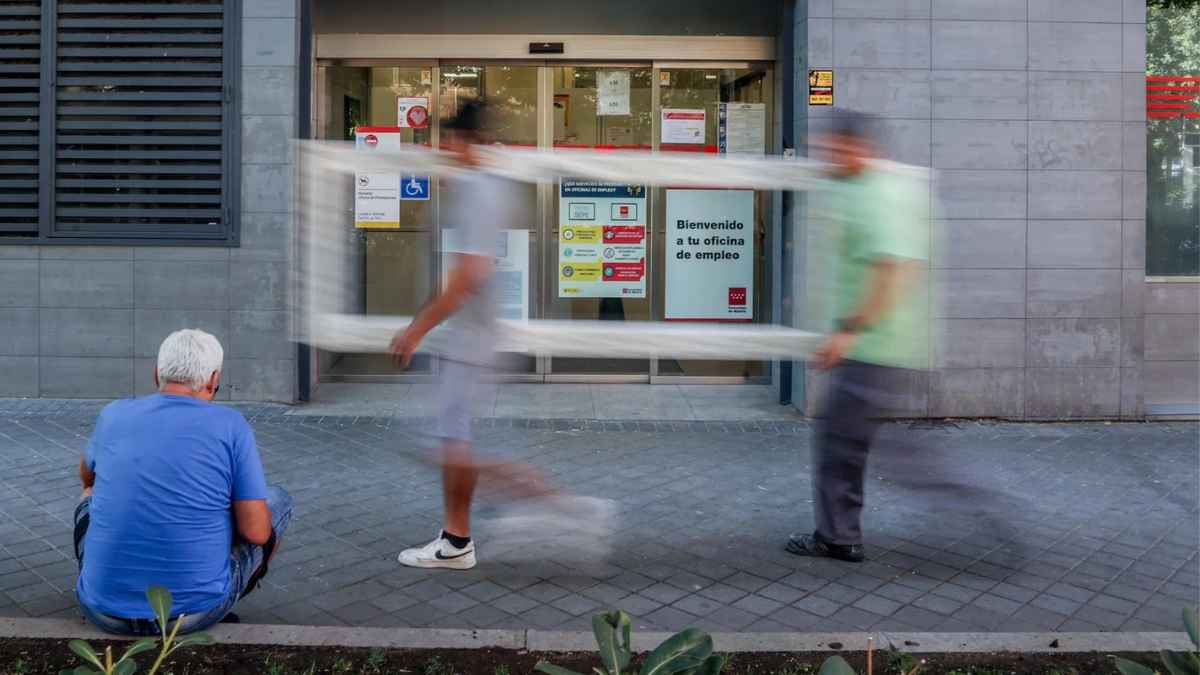 sepe da voz alarma retirar subsidio los parados mas 52 anos