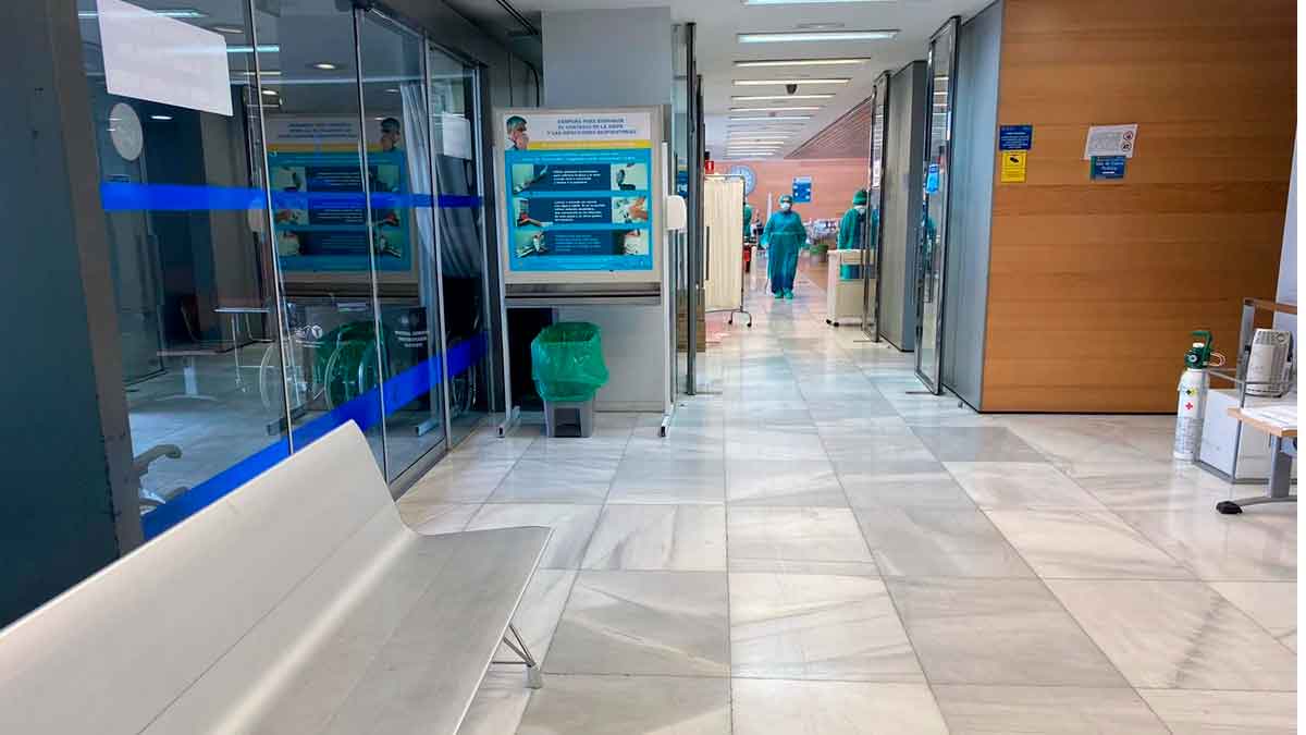 acude hospital con vomitos negros los medicos se niegan a realizarle pruebas y fallece de cancer 10 meses mas tarde ahora indemnizan a la familia con 116000 euros