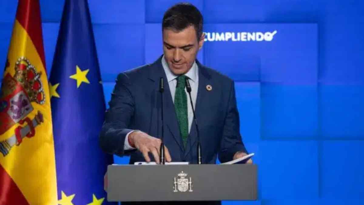 Rueda de prensa del Presidente del Gobierno anunciando la ayuda de 700 € mensuales compatible con el Ingreso Mínimo Vital