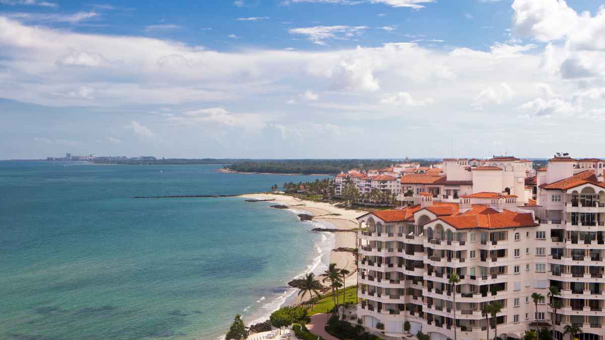 Complejo de apartamentos con vistas al mar alquilado por 700 € que terminó en estafa vacacional