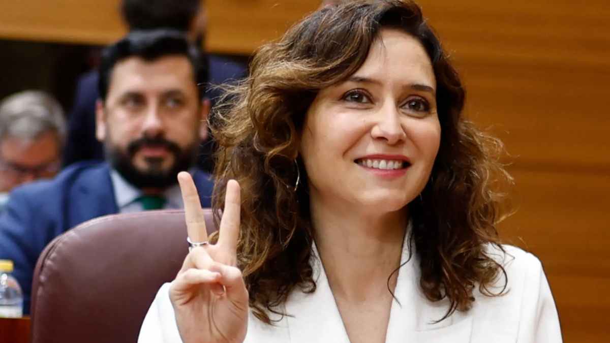 Isabel Díaz Ayuso presenta los nuevos horarios de los colegios públicos en Madrid para facilitar la conciliación familiar