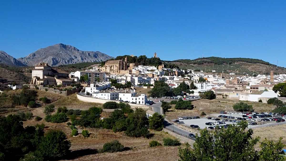 Vista panorámica de Villanueva de Algaidas, la localidad más barata de Málaga para comprar casas de 100 metros cuadrados por menos de 700 euros el metro cuadrado.