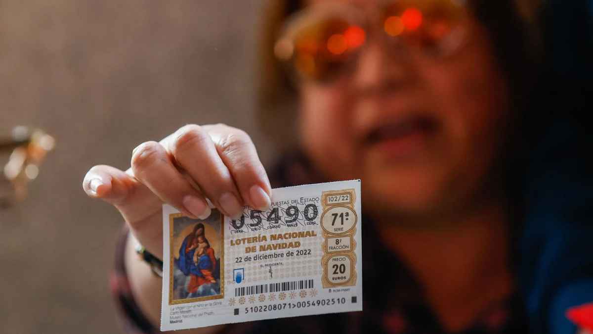 icket premio del Gordo 2022 que cambió la vida de una mujer tras la muerte de su marido