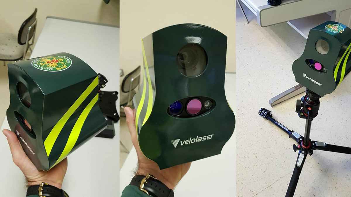 Radar invisible Velolaser portátil de la DGT usado para multar sin señalización en España