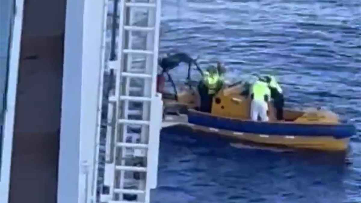 Operativo de rescate del tripulante que apuñaló a una compañera en el crucero Icon of the Seas.
