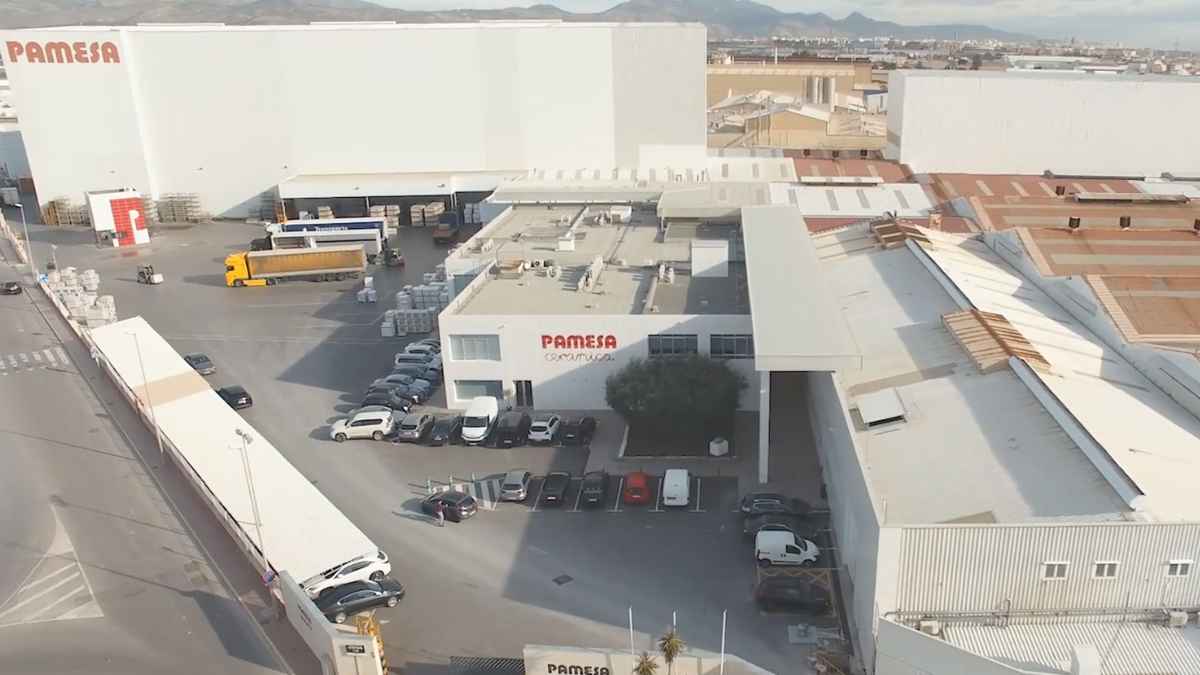 Vista aérea de la fábrica de Pamesa Cerámica en Castellón de la Plana, Grupo Pamesa