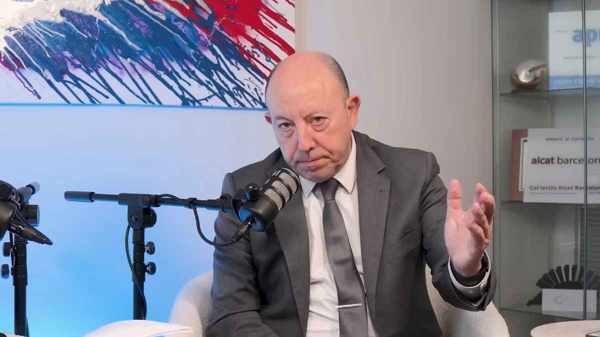 Gonzalo Bernardos economista en entrevista sobre sueldos de yesero por falta de mano de obra