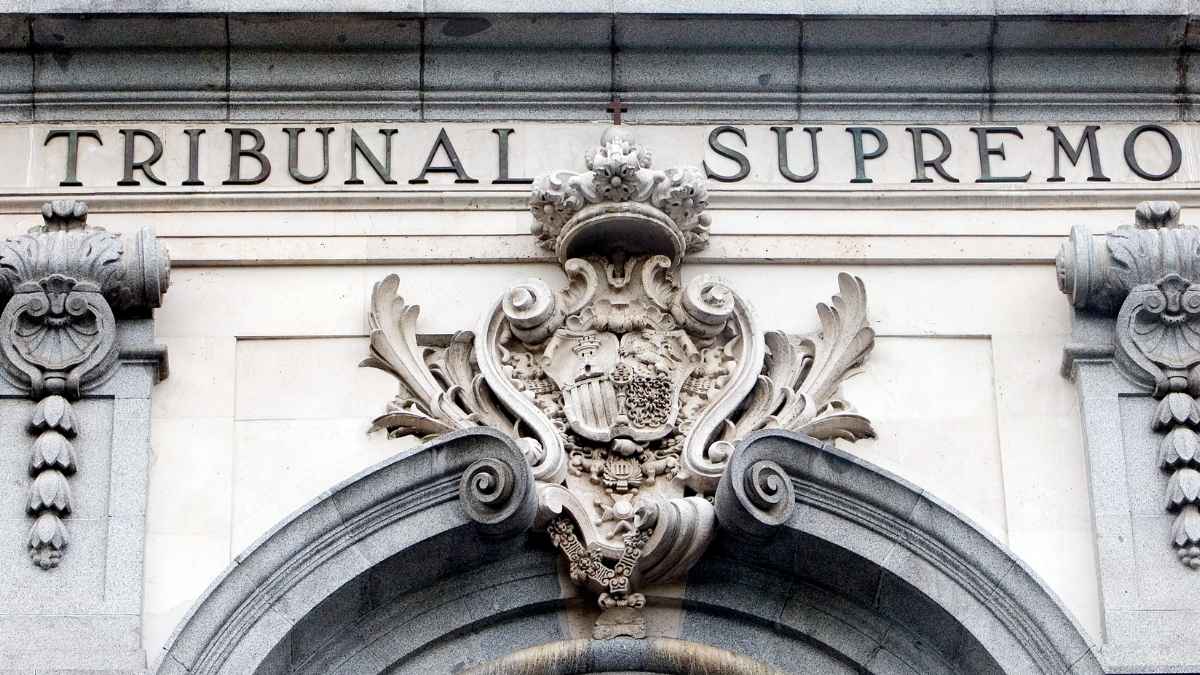Fachada del Tribunal Supremo de España donde se reconoce el derecho de los pensionistas a reclamar complemento de pensión